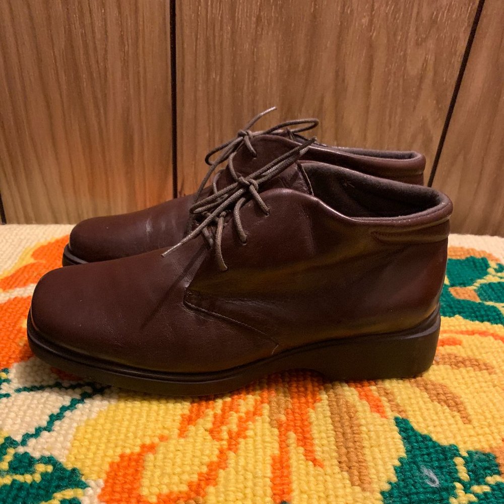 Worthington sport brown leather lace up booties size 7.5 - Picture 3 of 12